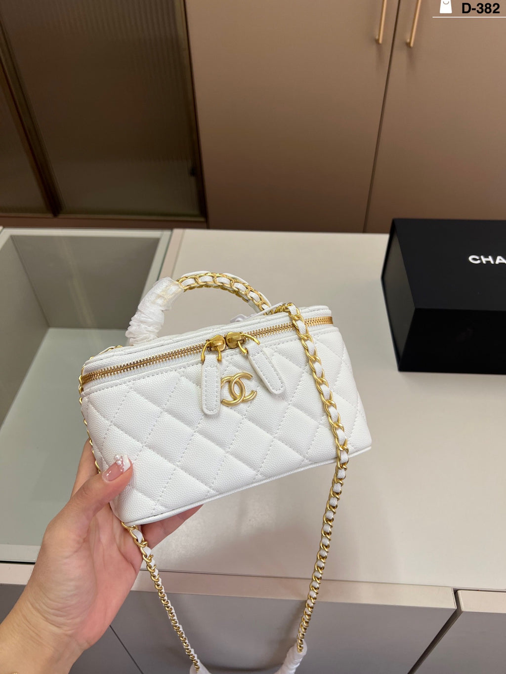 Cc vanity cosmetic bag