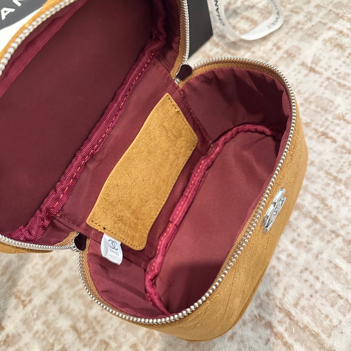 Cc suede premium chain bag