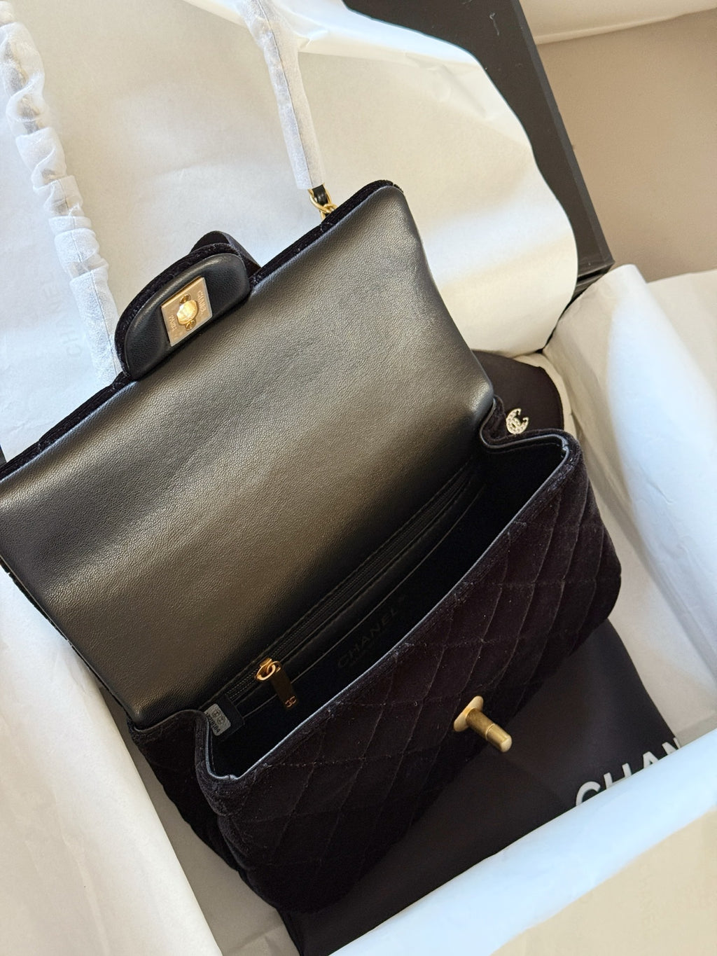 Velvet Cc 25k bag with bow
