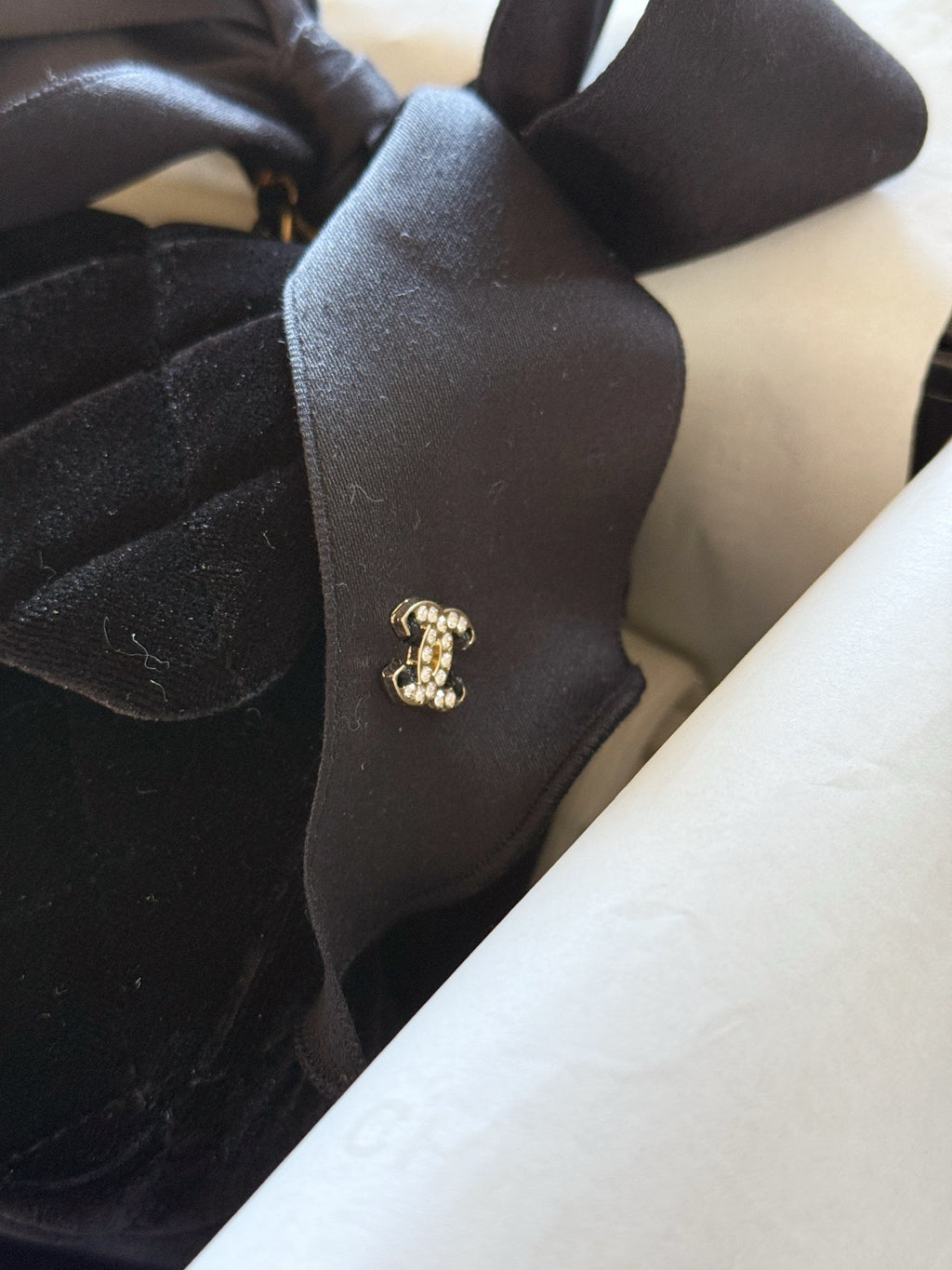 Velvet Cc 25k bag with bow