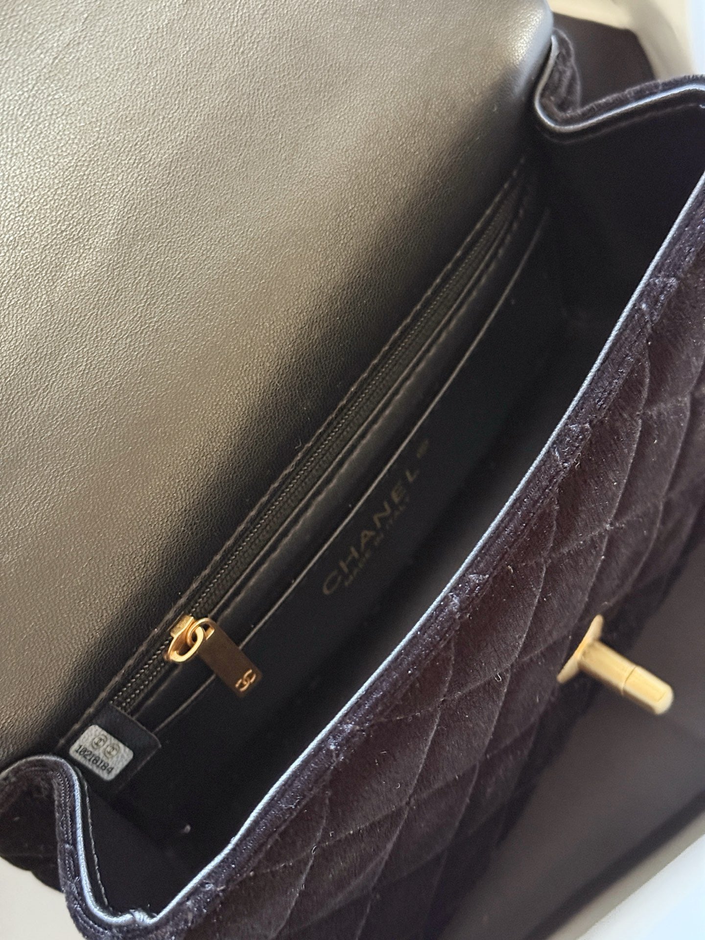 Velvet Cc 25k bag with bow