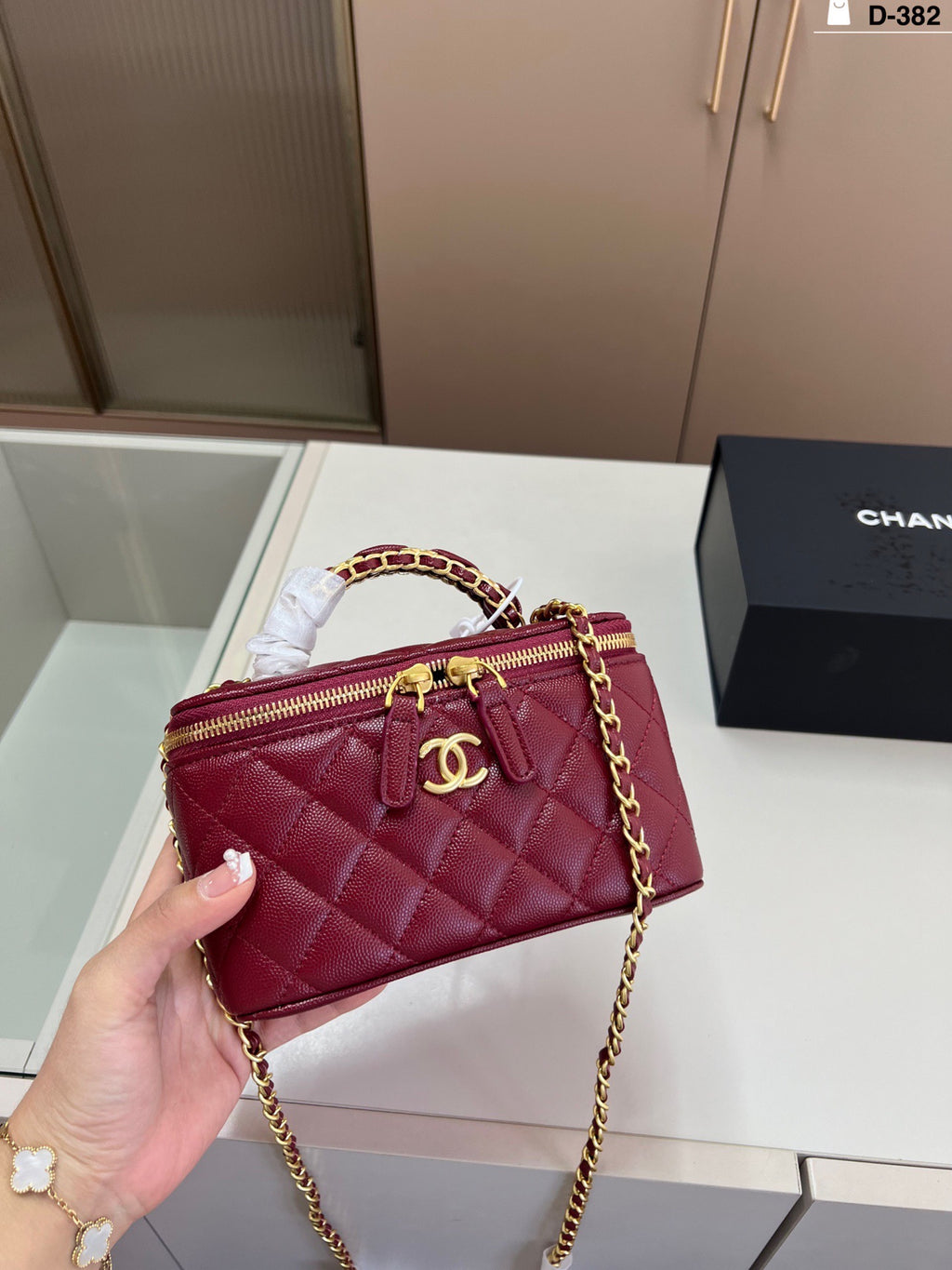 Cc vanity cosmetic bag