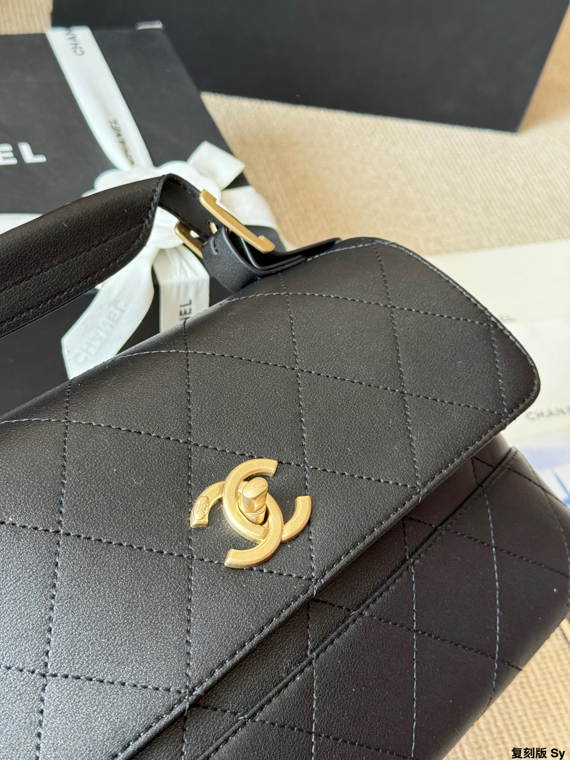 Cc cheerway 25m Haute couture bucket bag